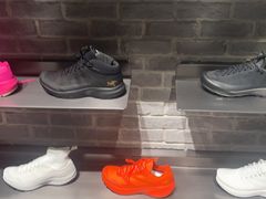 -ARC'TERYX始祖鸟(北京王府中环店)