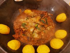 -小火炕铁锅炖鱼