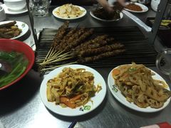 -草原烤羊腿总店(总店)