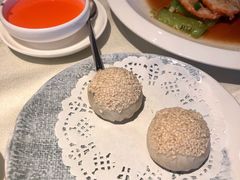 黄桥烧饼-皇朝会.经典传统粤菜(外滩店)