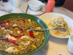 -初蓉丨遇见新川菜(亲贤街荣耀店)