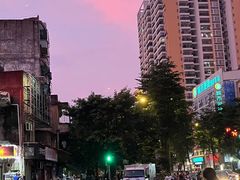 -丽都酒店(湛江吴川第三中学店)