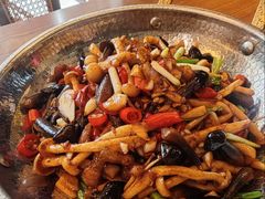 云南双菌-八碗湘长沙市井菜(坡子街店)