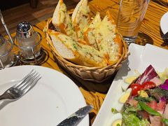 -申德勒加油站餐厅(三里屯北小街店)