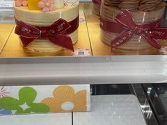 -花花卷卷·鲜食蛋糕(静安久光百货店)