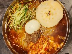 朝鲜冷面-老熟人烤肉城(马家堡店)