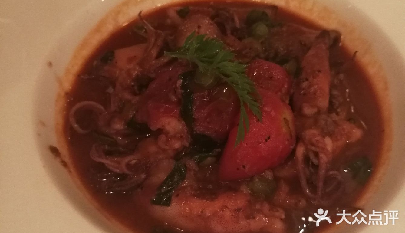 新菜鲈鱼ceviche和番茄罗勒小鱿鱼都还有改进的余地