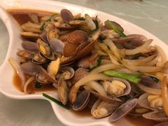 -覃记海鲜美食餐厅