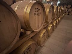 -源石酒庄
