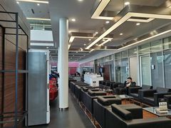 -长沙中升聚星奔驰4S店(望城店)