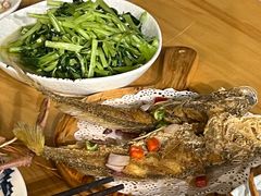 -聚汇三少·龙虾·中餐厅(莫邪路新天地店)