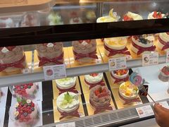 -花花卷卷·鲜食蛋糕(静安久光百货店)