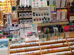 -猫的天空之城概念书店(印象城购物中心店)