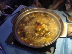 鲜人参锅底-千岛蚝高压锅生蚝·人参火锅(白云万达店)