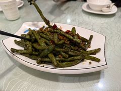 -黄家饺子东北特色菜馆(湖滨商业街店)
