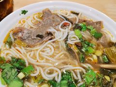 盒装贵州牛肉粉-贵凤凰贵州米粉(五道口店)