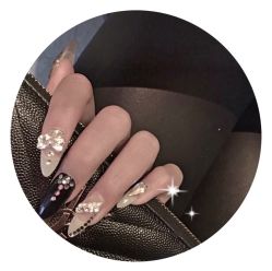 -Pink You美甲美睫纹绣定制中心