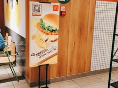 -麦当劳(玉桥中路店)