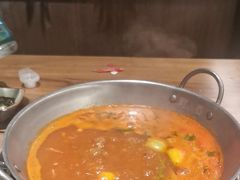 -野山舂·贵州现舂酸汤火锅(鸿通城店)