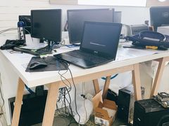 -颐高数码广场(邯郸路店)