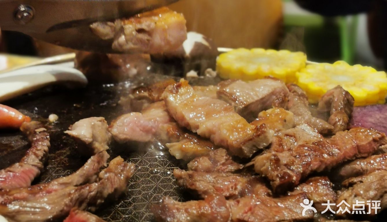 人均40+的韩式烤肉套餐，吃到扶墙出