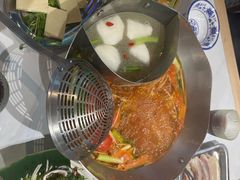 -王奋斗贵州酸汤牛肉火锅