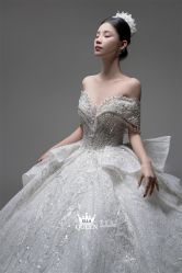 点击看大图 -艾拉·女王婚纱礼服馆