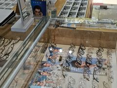 -沪睛眼镜蔡司官方授权店(金桥佳林路店)