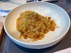 油渣炒酸菜-小大董·烤鸭(观景餐厅·南京西路店)