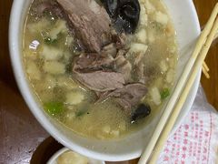 羊肉泡馍-刘信牛羊肉小炒泡馍(回民街店)