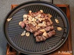 黑松露煎雪花牛肉-半山腰·云南菜(侨福芳草地店)
