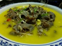 -南京金牛湖巨碗鱼头