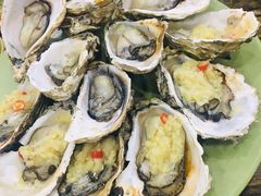 炭烧蒜蓉生蚝-贞姨美食·老字号海鲜大排档