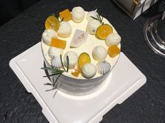 -山与蓝·轻糖鲜果蛋糕(勒泰店)