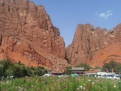 -天山神秘大峡谷