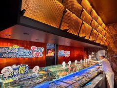 -雍容荟帝王蟹活龙虾展台自助(IFS黑金店)