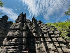 -梭布垭石林景区