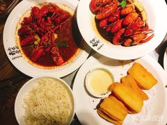 -龙巢盱眙龙虾·牛蛙·烧烤宵夜(八卦岭店)