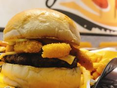 -UMAMI乌玛米披萨·汉堡·清真Halal(红岭北店)