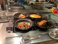 -圣丰索菲特·2 On 988 Café 自助餐厅