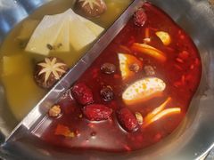 红颜花胶鸡锅-湊湊火锅·茶憩(上海合生汇店)