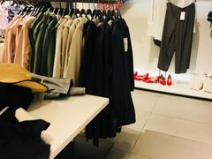 -ZARA(红谷滩万达店)