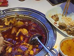-何师傅美蛙鱼头(汉街店)