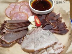 -赶海部落海鲜城(海阳路店)