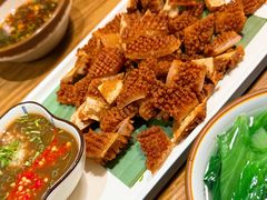 炸猪皮-金孔雀德宏傣味餐馆(魏公村店)