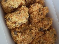 核桃肉松小贝-鲍师傅糕点(江苏路店)
