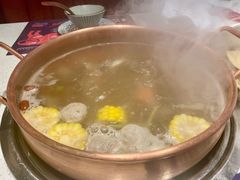 -牛村来人潮汕牛肉火锅(西单店)