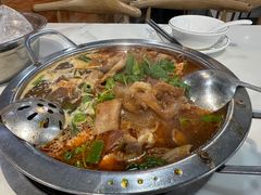 -欢乐牛香(东海二路店)