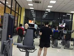 -曹路体育中心