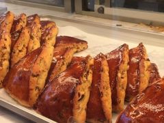 -鲍师傅糕点(西站店)